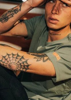 T-shirt WATTS01 - OLIVE / ORANGE